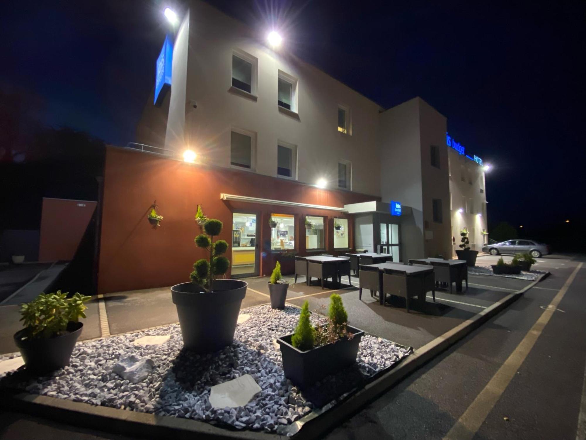 Ibis Budget Ноайон Екстериор снимка